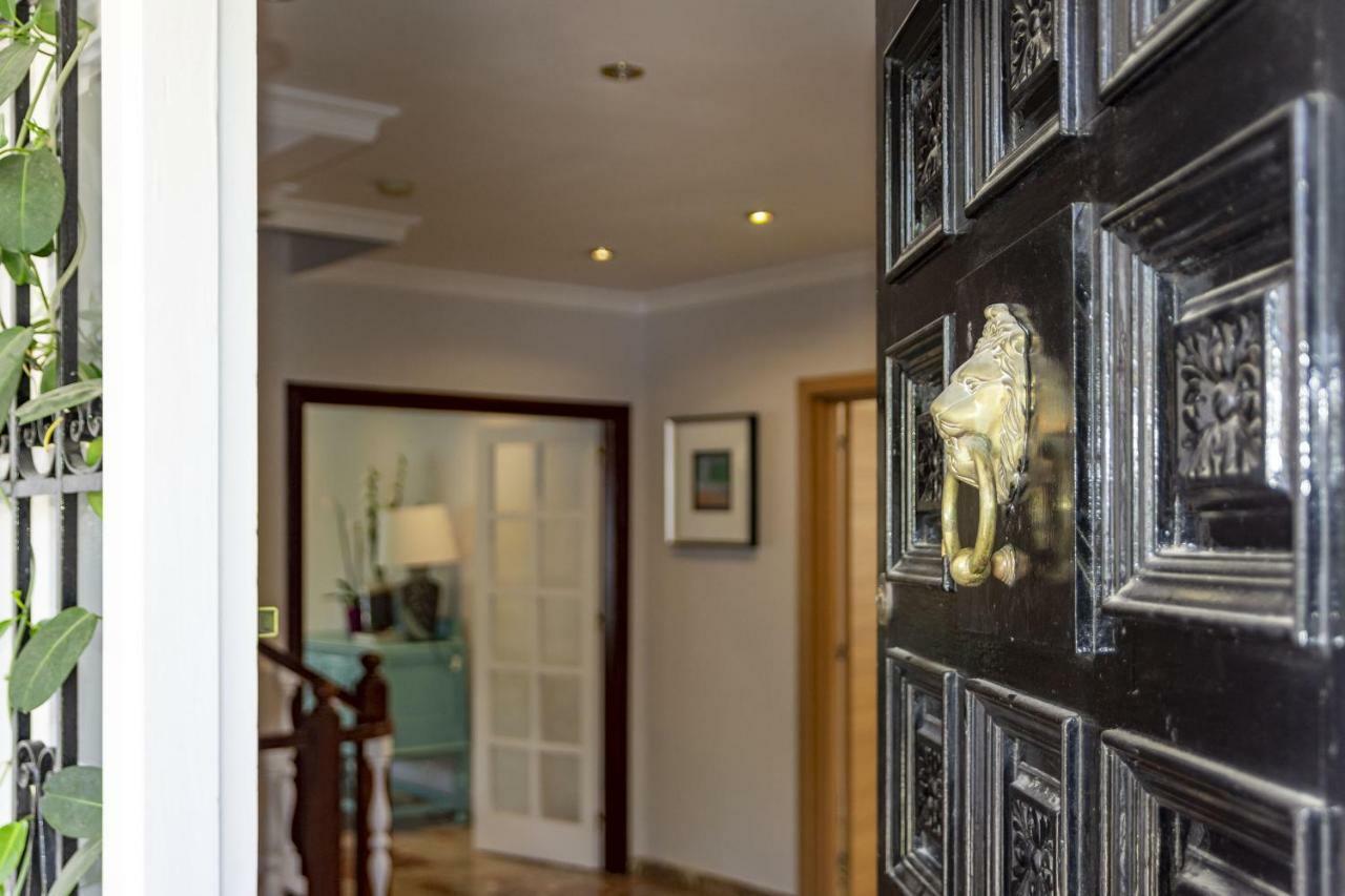 Villa Casakhan, Beautiful Luxury Villa, Marbellac Extérieur photo